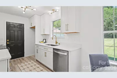 13918 Wild Heather Court, Charlotte, NC 28273 - Photo 14