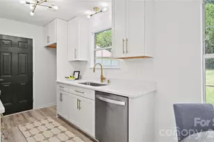 13918 Wild Heather Ct, Charlotte, NC 28273 - Photo 14