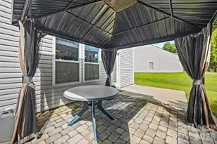 2437 Grinstead Ct, Clover, SC 29710 - Photo 42