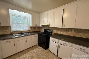 4709 Morgan St, Charlotte, NC 28208 - Photo 6