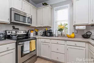 2074 Ayrsley Town Blvd, Charlotte, NC 28273 - Photo 4