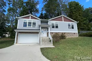26 John Halford Ct, Hendersonville, NC 28792 - Photo 1