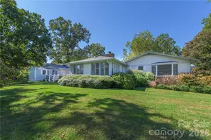791 Crooked Creek Rd, Hendersonville, NC 28739 - Photo 30