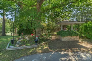 791 Crooked Creek Rd, Hendersonville, NC 28739 - Photo 32