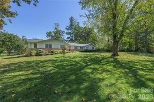791 Crooked Creek Rd, Hendersonville, NC 28739 - Photo 36