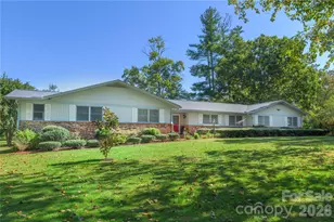 791 Crooked Creek Rd, Hendersonville, NC 28739 - Photo 2