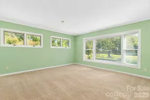 791 Crooked Creek Rd, Hendersonville, NC 28739 - Photo 14