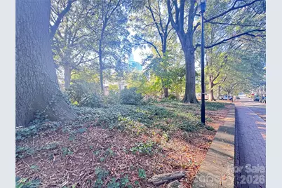 413 W 8th Street #B, Charlotte, NC 28202 - Photo 2