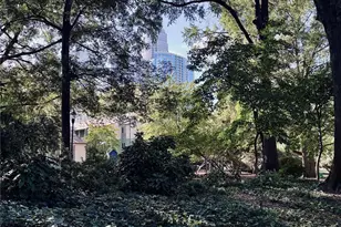 413 W 8th St, Charlotte, NC 28202 - Photo 4