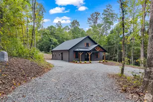 2718 Cove Rd, Rutherfordton, NC 28139 - Photo 4