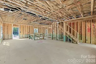4060 Eagle Chase Dr, Charlotte, NC 28216 - Photo 8