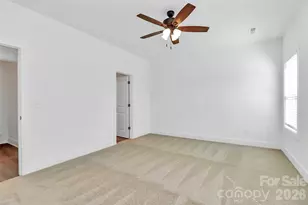 4060 Eagle Chase Dr, Charlotte, NC 28216 - Photo 24