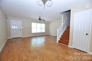 7877 Petrea Ln, Charlotte, NC 28227 - Photo 4