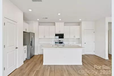3085 14th Avenue Avenue NE, Conover, NC 28613 - Photo 6