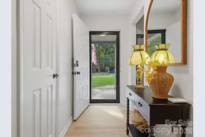 10702 Kingfisher Drive, Charlotte, NC 28226 - Photo 8