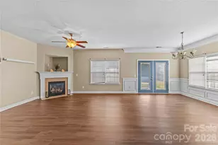 2532 Glyncastle Way, Gastonia, NC 28056 - Photo 12