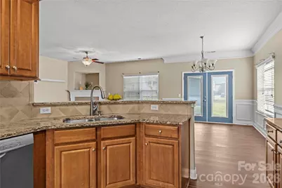 2532 Glyncastle Way, Gastonia, NC 28056 - Photo 8