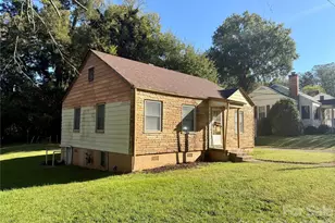 216 W 9th St, Newton, NC 28658 - Photo 6