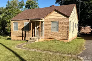 216 W 9th St, Newton, NC 28658 - Photo 2