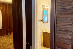 216 W 9th St, Newton, NC 28658 - Photo 14