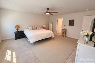 722 Hickory Point Dr, Lexington, NC 27292 - Photo 12