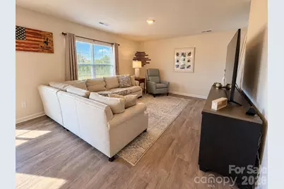 722 Hickory Point Drive, Lexington, NC 27292 - Photo 6