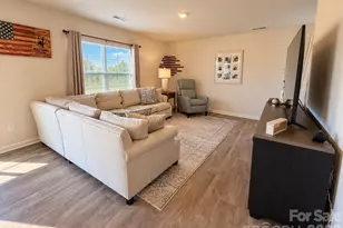 722 Hickory Point Dr, Lexington, NC 27292 - Photo 6