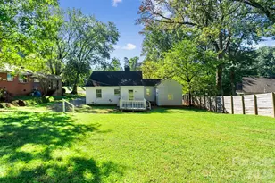 1211 Woodland Dr, Charlotte, NC 28205 - Photo 22