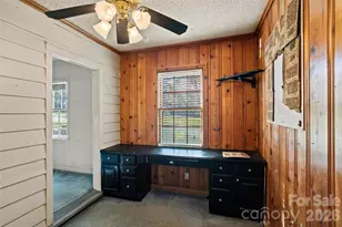 1211 Woodland Dr, Charlotte, NC 28205 - Photo 10