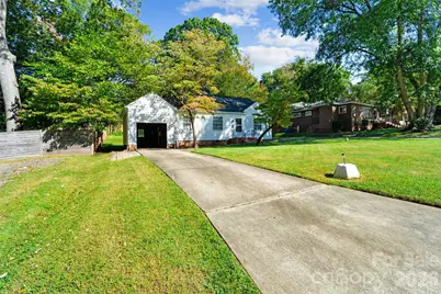 1211 Woodland Drive, Charlotte, NC 28205 - Photo 4