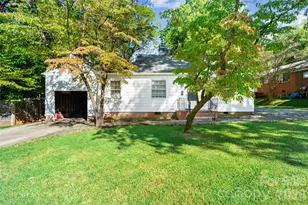 1211 Woodland Dr, Charlotte, NC 28205 - Photo 2