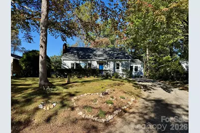 119 Briarwood Lane, Hendersonville, NC 28791 - Photo 2