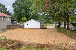 3898 Yarbrough Ave, Winston Salem, NC 27106 - Photo 36