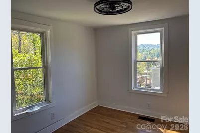 162 Phillips Lane, Spruce Pine, NC 28777 - Photo 10