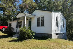 162 Phillips Ln, Spruce Pine, NC 28777 - Photo 2