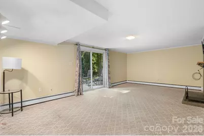 267 25th Avenue NW, Hickory, NC 28601 - Photo 20