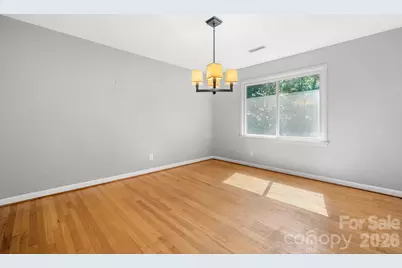 267 25th Avenue NW, Hickory, NC 28601 - Photo 12
