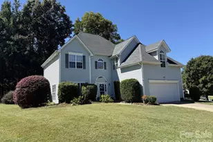 715 W Cheval Dr, Fort Mill, SC 29708 - Photo 2