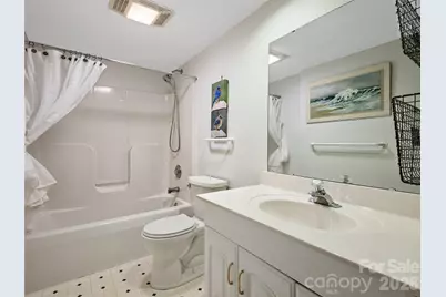 23 Old Applewood Lane, Hendersonville, NC 28739 - Photo 24