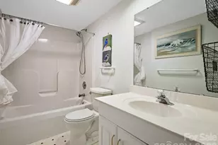23 Old Applewood Ln, Hendersonville, NC 28739 - Photo 24