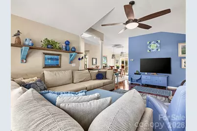 23 Old Applewood Lane, Hendersonville, NC 28739 - Photo 8