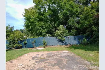 107 Lancaster Street, Chester, SC 29706 - Photo 12