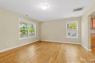 81 Crayton Rd, Asheville, NC 28803 - Photo 12