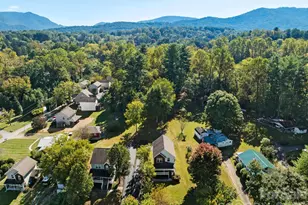 81 Crayton Rd, Asheville, NC 28803 - Photo 6