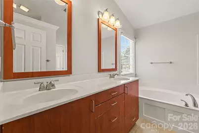 2103 Sablewood Drive, Charlotte, NC 28205 - Photo 14