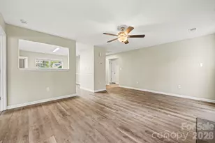 10133 Illoria Dr, Charlotte, NC 28273 - Photo 6