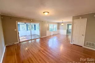 3309 Gardner Park Dr, Gastonia, NC 28054 - Photo 6