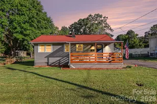 115 Adcock St, Belmont, NC 28012 - Photo 2