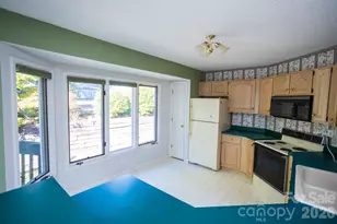 79 Pine Cone Dr, Asheville, NC 28805 - Photo 8