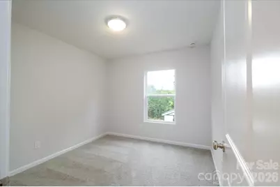 902 W Alabama Avenue, Bessemer City, NC 28016 - Photo 16
